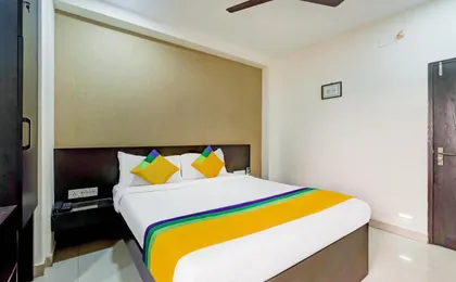 Neeranand Plaza Hotels And Banquets by Treebo