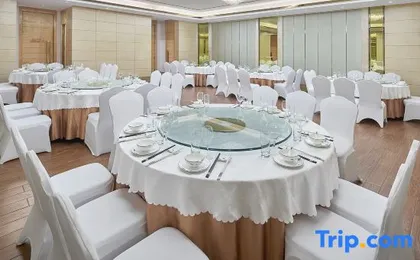MEHOOD LESTIE Hotel (Guangzhou East Railway Station Tianhe Sports Center)