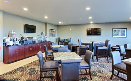 Cobblestone Hotel & Suites Beulah