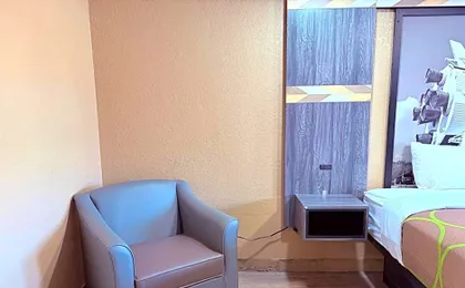 Express Inn & Suites Houston Katy