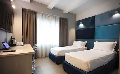 Golden Hotel
