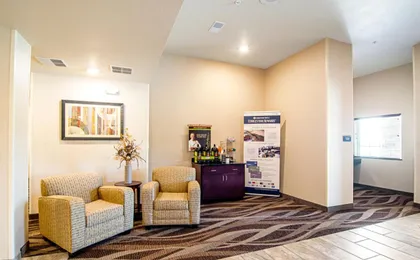 Cobblestone Hotel & Suites Paxton