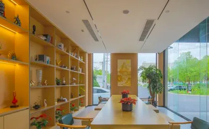 Jinlun Hotel (Shanghai Hongqiao Railway Station)