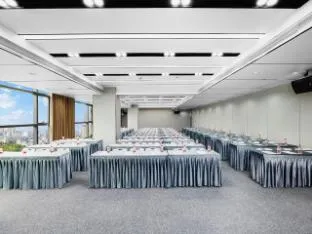 Campanile Hotel Shenzhen North Station Dalang Business Center