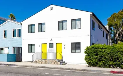 Sunny Studio in the Heart of Venice - B
