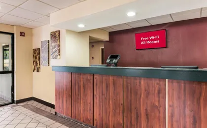 Red Roof Inn & Suites Texarkana