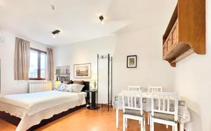 DaLu Florence apartment Lucilla - private car park 15 minutes to the city center