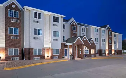 Microtel Inn & Suites by Wyndham Kearney
