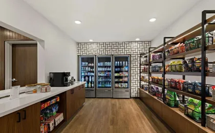 Everhome Suites Ontario Airport