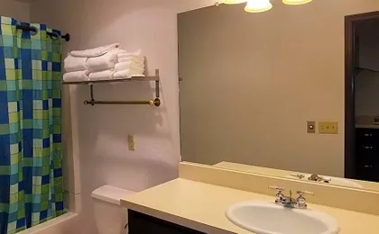 Valley Hi Hotel