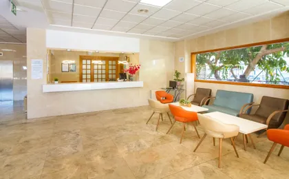 Apartamentos La Era Park