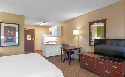 Extended Stay America Select Suites - Orlando - Maitland - 1760 Pembrook Dr.