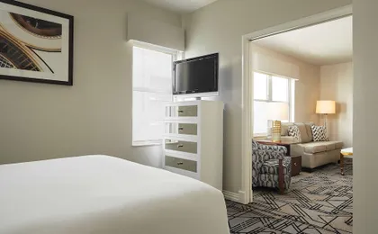 Hilton Grand Vacations Club McAlpin Ocean Plaza Miami