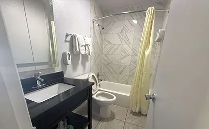 Blue Marlin Motel