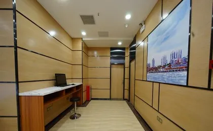 Jiang Yue Ming Shang Hotel