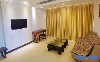 Shenzhen Jiehao Business Hotel (Bao'an Airport Guyi Subway Station)