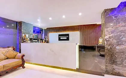 Townhouse Oak New Delhi Central Railway Junction Formerly Uppal International