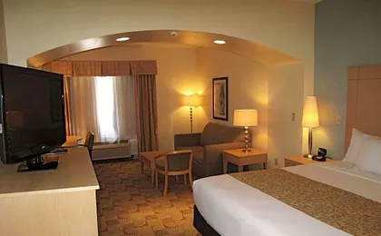 La Quinta Inn & Suites by Wyndham Tucumcari