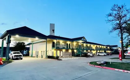 Rodeway Inn Garland Harbor Point