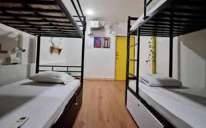 Hoshtel99 - Stay, Cowork & Cafe