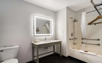 Surestay Hotel by Best Western Grants