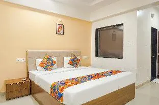 Fabhotel Embassy - Nr. Amanora Mall, Pune