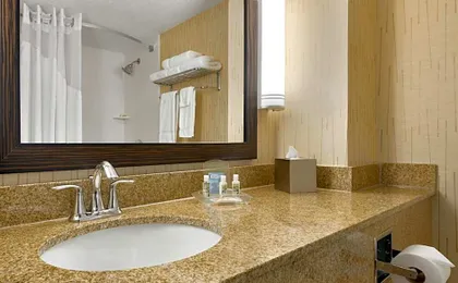 Holiday Inn & Suites Duluth-Downtown By IHG