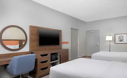 Hampton Inn Louisville-Airport (Fair & Expo Center)