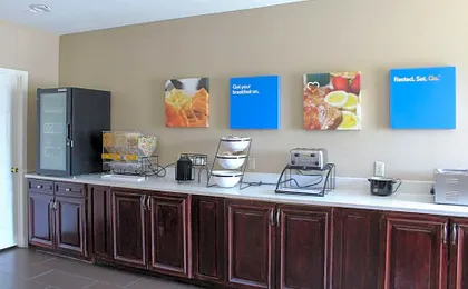 Comfort Inn & Suites Fultondale Gardendale I-65