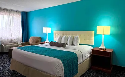 Howard Johnson by Wyndham Evansville East