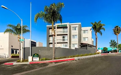 La Quinta Inn & Suites by Wyndham San Diego Mission Bay