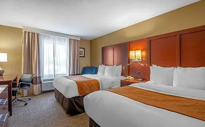 Comfort Inn & Suites Muncie Near University