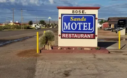 Sands Motel