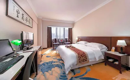 Huatai Hotel Guangzhou Quzhuang Metro Station Branch