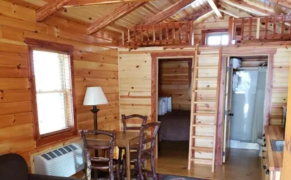 Cabins of Mackinaw
