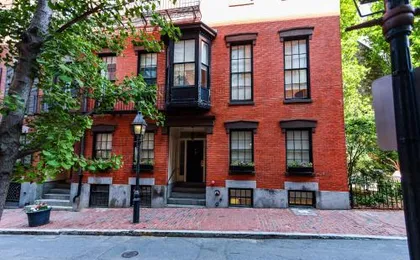 Charming & Stylish Studio on Beacon Hill #6