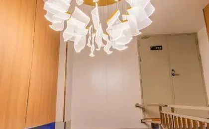 Cool Yeah Future Hotel