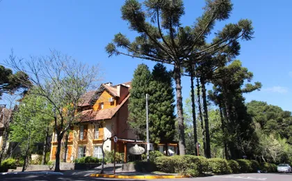 Aguia Branca Pousada