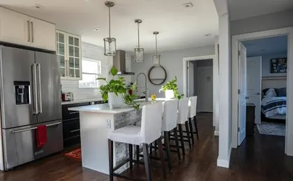 Modern Luxury Family Getaway Near Beach Casinos