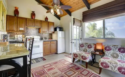 Charming Kailua-kona Apartment Near Hiking & Golf!