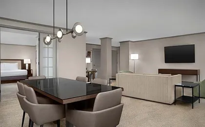 DoubleTree By Hilton Philadelphia Airport