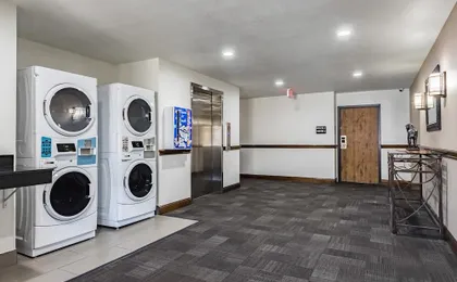 Studio 6 Plano Tx