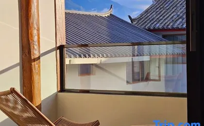 One Mountain House · Snowy Mountain Sunny Residential Homestay