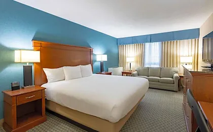 Pear Tree Inn St. Louis Union Station