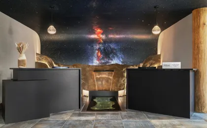 Starlite Yellowstone, Tapestry Collection by Hilton