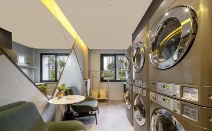 Atour Hotel Shanghai Wujiaochang Yingao West Road Metro Station