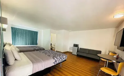 Beachside Inn
