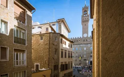 Apartments Florence - Le Por Santa Maria