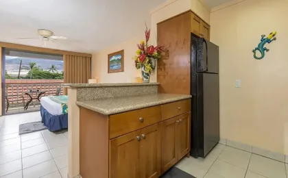 Lahaina Shores #218 Condo
