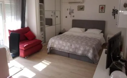 Studio apt. Downtown